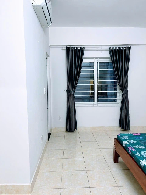 Cho thuê căn hộ chung cư Xuân Phú, full nội thất