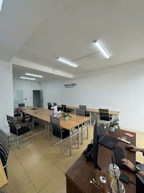 Cho thuê văn phòng phố Hoàng Quốc Việt, diện tích 55m² giá thuê 9tr/tháng