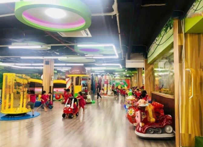 Cần bán gấp trường mầm non 600m2 khuê trung cẩm lệ Đà Nẵng